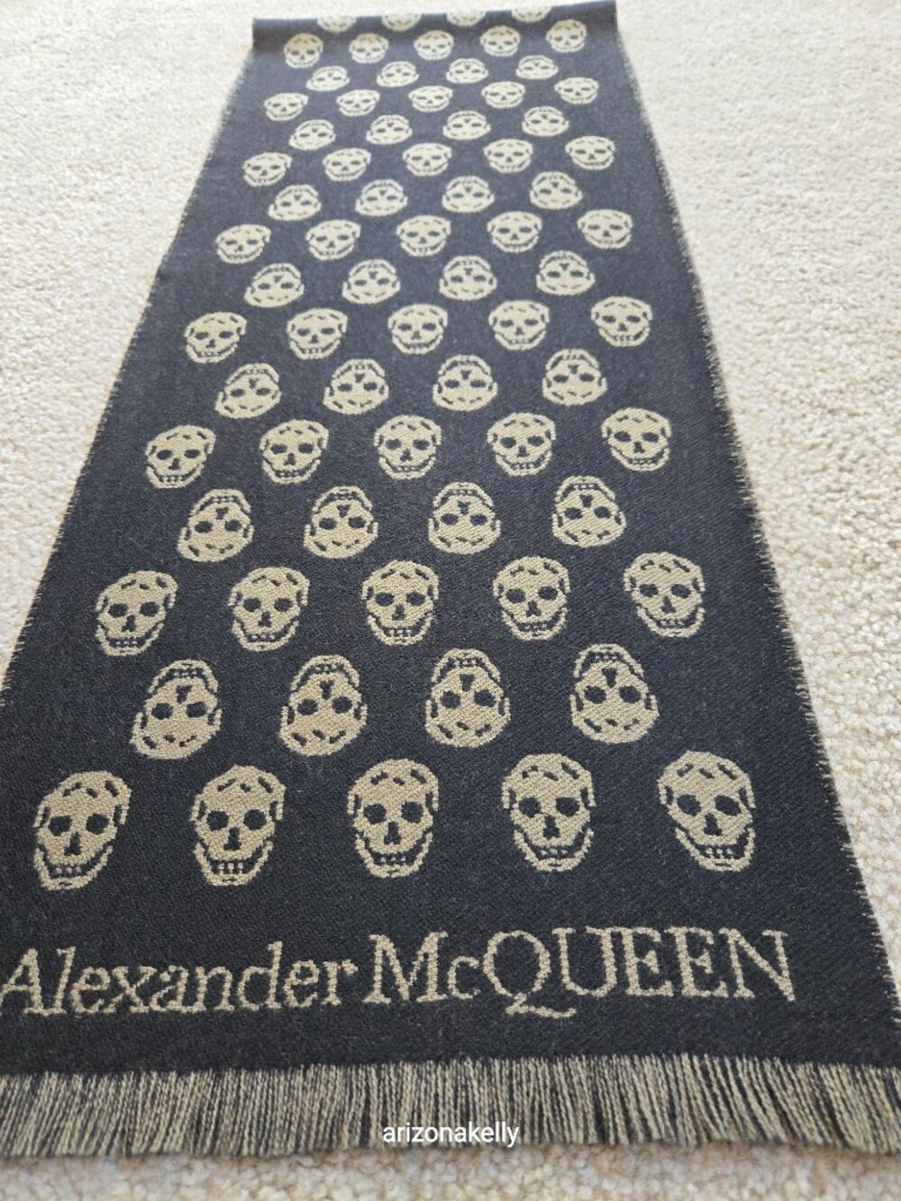 McQueen Wool Skull Scarf Jacquard Black & Tan - Picture 9 of 15